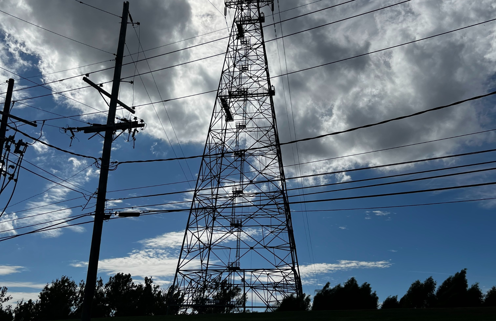 It’s Time to Plan an Electric Grid that Serves Our Needs